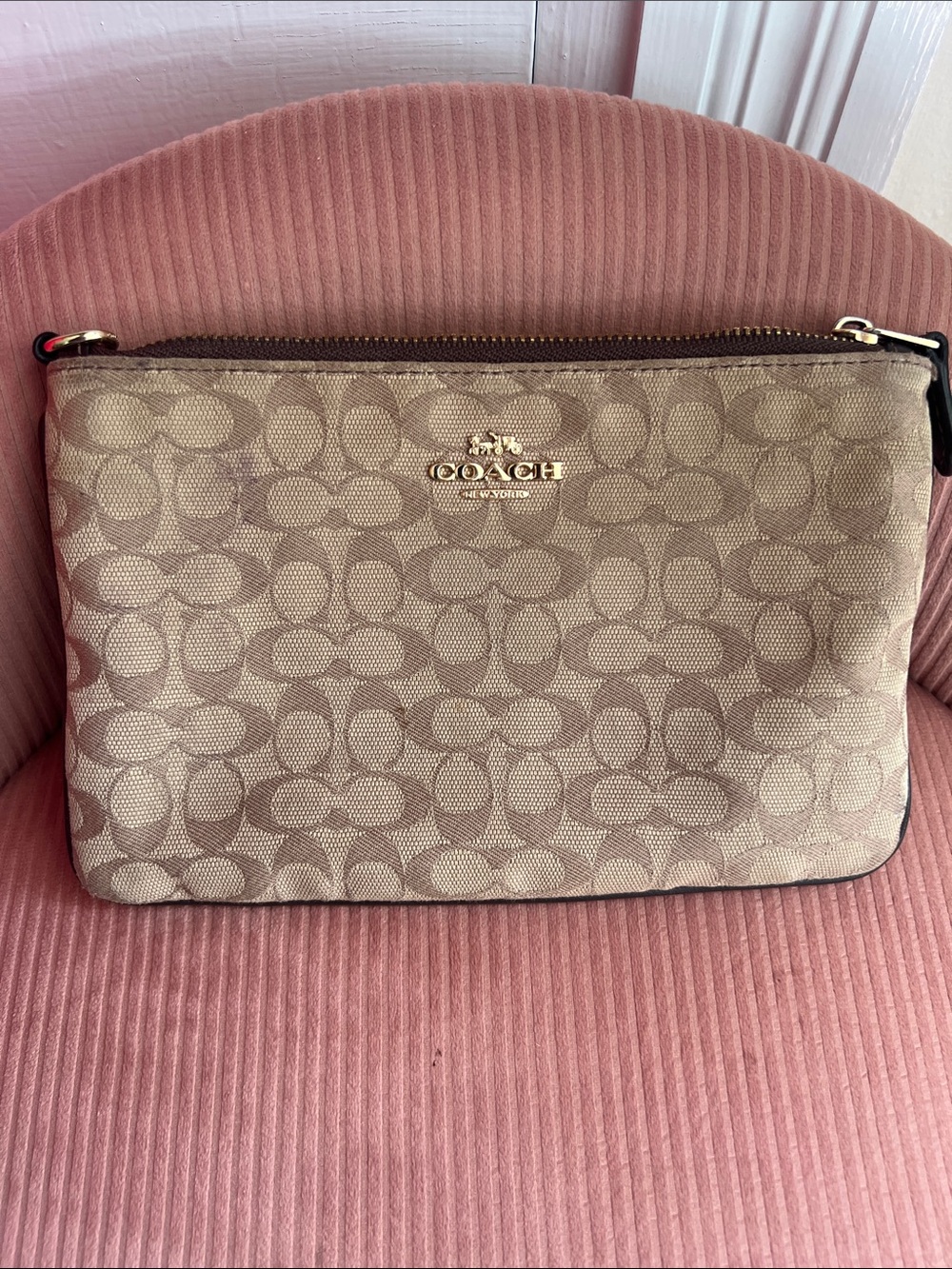 Coach Brown Signature Canvas Wristlet with Gold Logo **missing strap